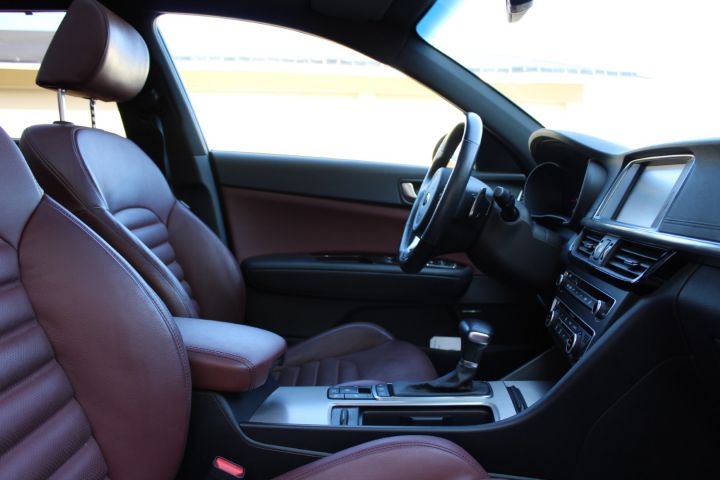 703667-21 Kia Optima SW 1.7CRDI GT-Line (diesel, 6600 mil, automatic)