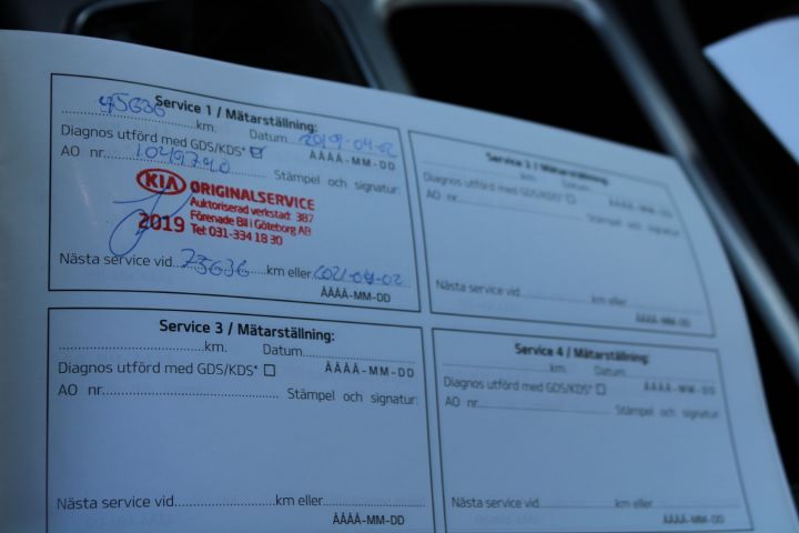 703667-32 Kia Optima SW 1.7CRDI GT-Line (diesel, 6600 mil, automatic)