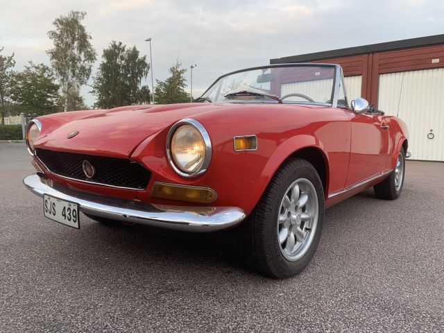 709521-9 Fiat 124 Spider 1600 Sport -71 (SJS439) # UPDATED WITH MORE PICTURES #