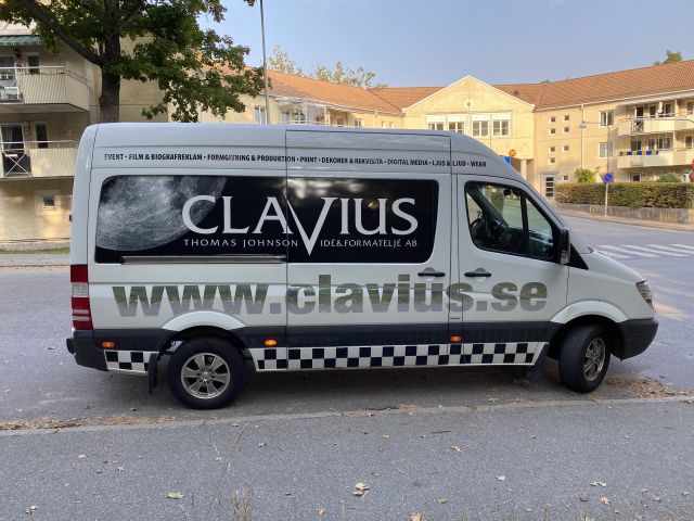 704443-6 Mercedes-Benz Sprinter Van 513 CDI - GNF831 -With Rear Lift