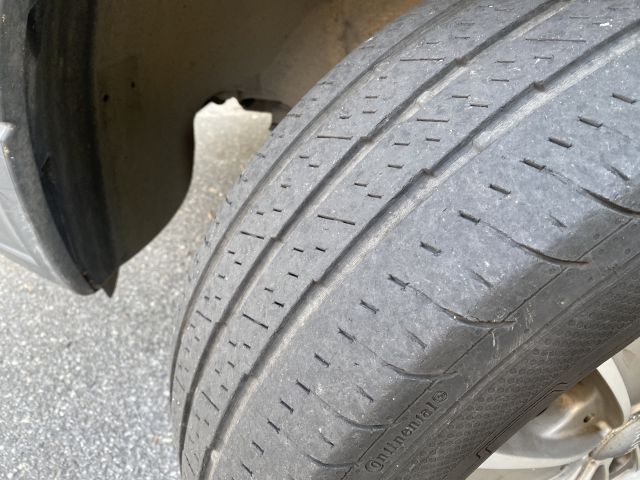 704443-24 Mercedes-Benz Sprinter Van 513 CDI - GNF831 -With Rear Lift