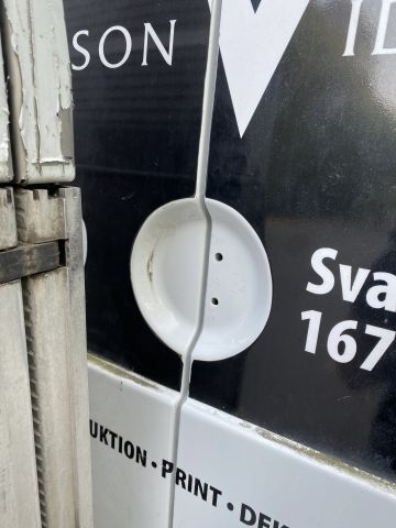 704443-33 Mercedes-Benz Sprinter Van 513 CDI - GNF831 -With Rear Lift