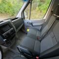 704443-43 Mercedes-Benz Sprinter Van 513 CDI - GNF831 -With Rear Lift