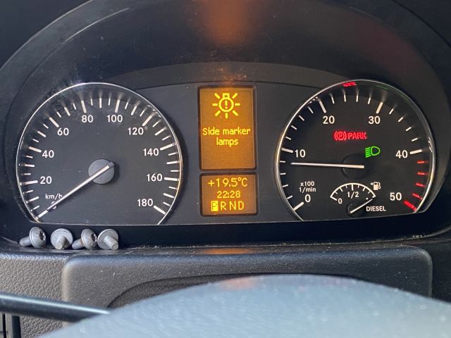 704443-57 Mercedes-Benz Sprinter Van 513 CDI - GNF831 -With Rear Lift