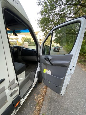 704443-50 Mercedes-Benz Sprinter Van 513 CDI - GNF831 -With Rear Lift