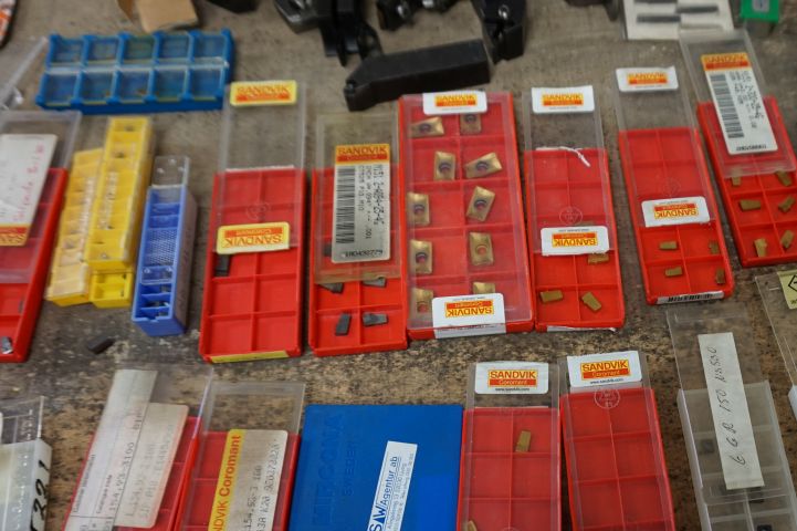 709537-10 Indexable inserts & steel holes etc. Seco, Sandvik etc.