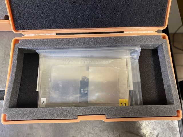 709666-6 Surface level meter Mitutoyo Surftest 401