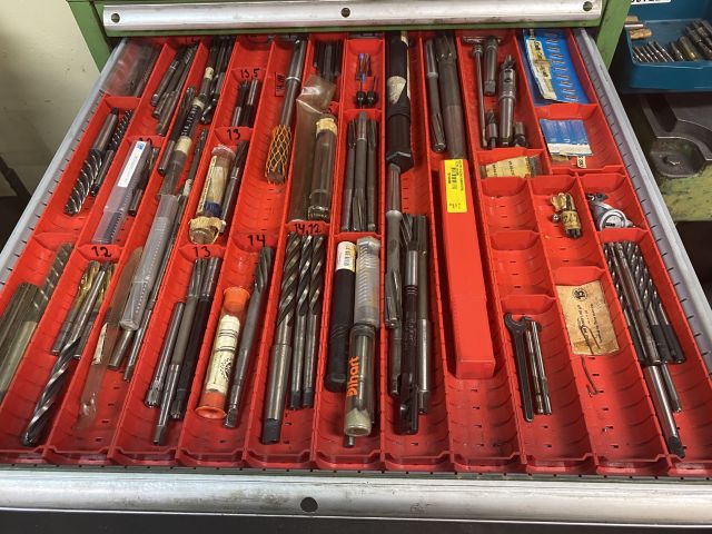 709723-3 Workshop cabinet LISTA with reamers, drill