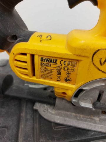 703723-11 Jigsaw, Circular Saw & Lamp DeWalt DCS331 / DCS391 / DCL050