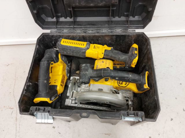 703723-12 Jigsaw, Circular Saw & Lamp DeWalt DCS331 / DCS391 / DCL050