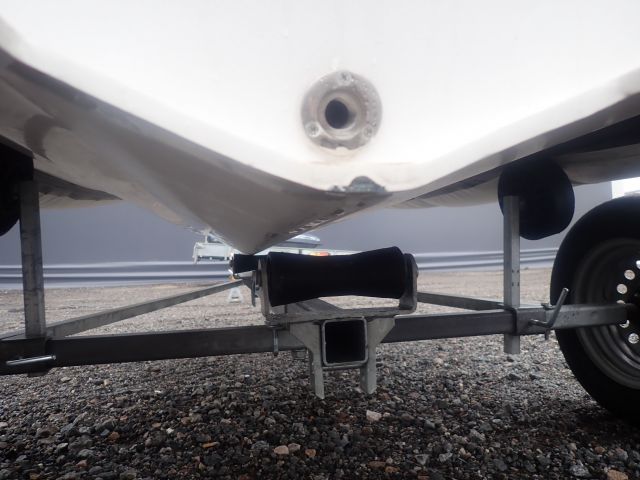 618398-21 Gummibåt SUZUMAR med tillhörande båtvagn