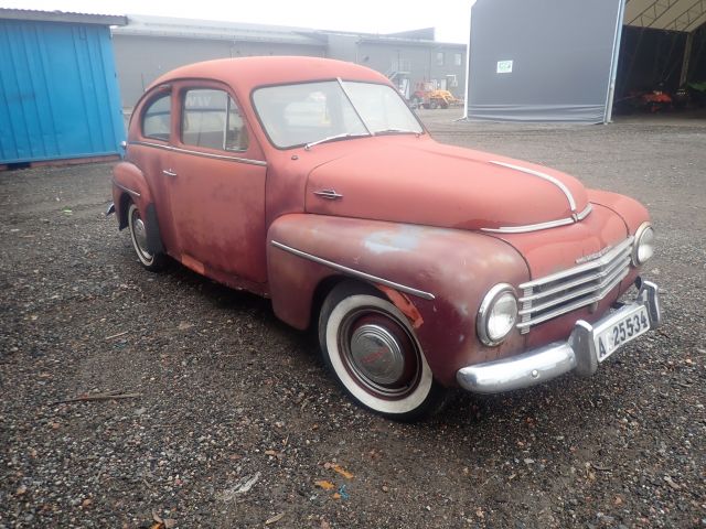 618401-3 Volvo PV 444 -1954
