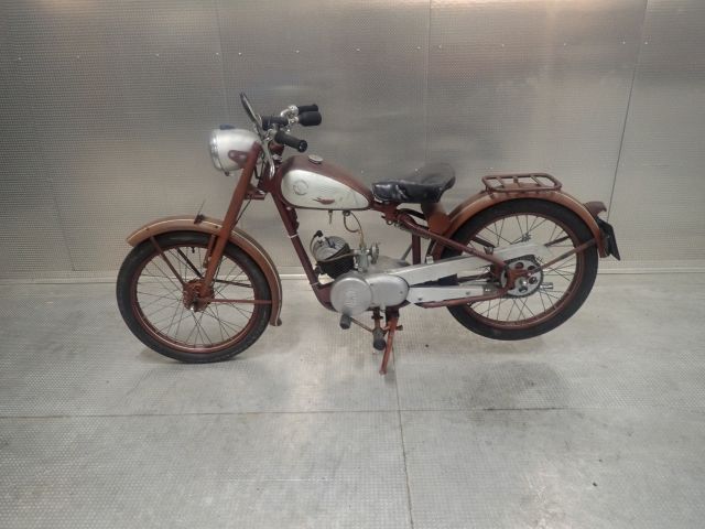 618415-1 Veteran Motorcycle MONARK-JB M / 77 -1952 Reg: KGS388