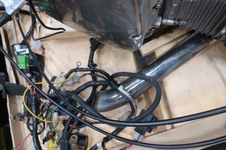 691332-11 Motorcycle engine Suzuki 652cm³