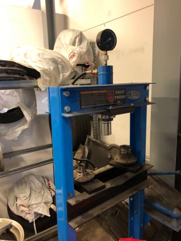 714829-5 Workshop press from Twin Busch 20ton