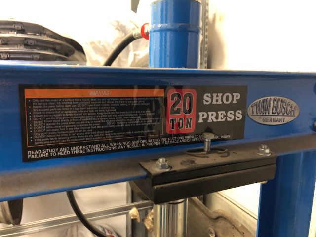 714829-6 Workshop press from Twin Busch 20ton