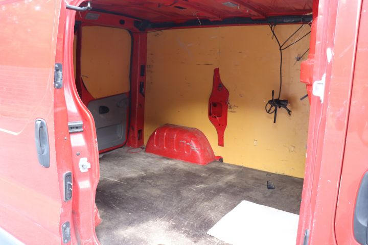 714869-9 Nissan Primastar 2.0 dCi Manuell, 114hk, -10 (PTB018)