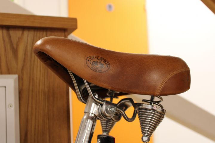 660925-7 Bicycle - Nirve California