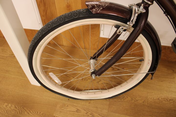 660925-13 Bicycle - Nirve California