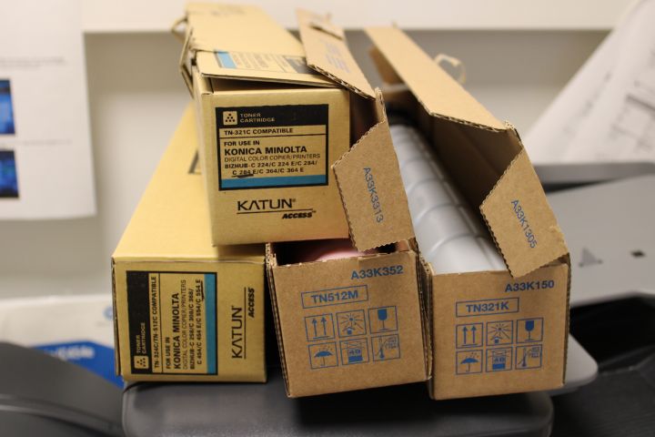 660993-10 Printer - Konica Minolta BizHub C554e