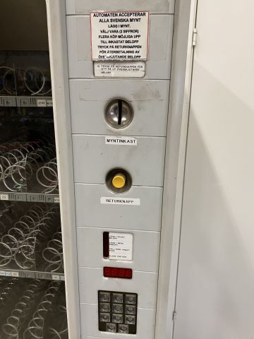 715543-5 Vending Machine - Wurlitzer