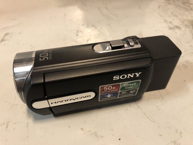 715560-3 Handheld camera - Sony DCR-SX15E