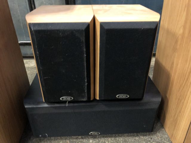 715565-3 Sound system