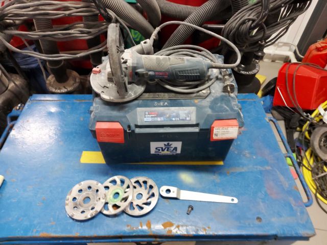 703790-1 Concrete sander Bosch GBR 15 CAG