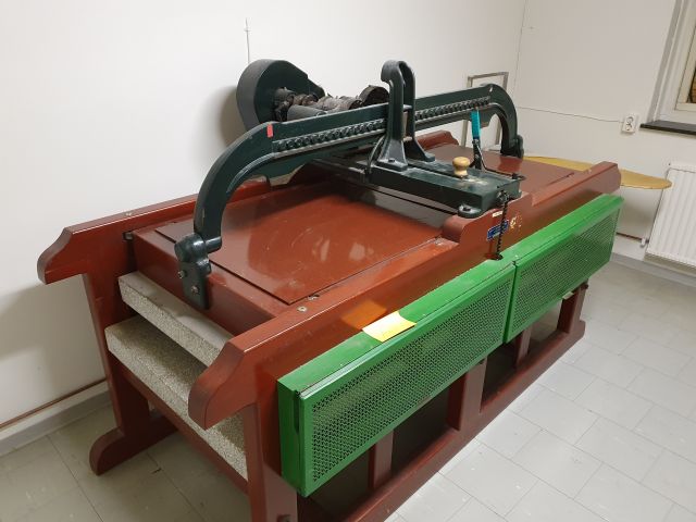 716731-2 Older mangle from Antonsson Mangelfabrik