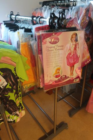 691389-6 Large assortment Children's clothing new, about 1000 garments - Lego Wear, Star Wars, Small & I etc