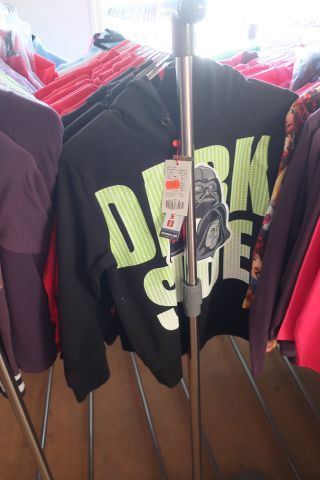 691389-22 Large assortment Children's clothing new, about 1000 garments - Lego Wear, Star Wars, Small & I etc