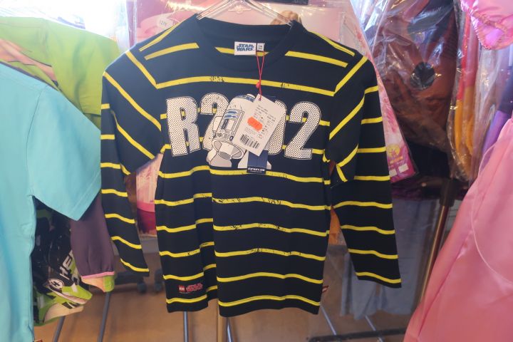 691389-37 Large assortment Children's clothing new, about 1000 garments - Lego Wear, Star Wars, Small & I etc