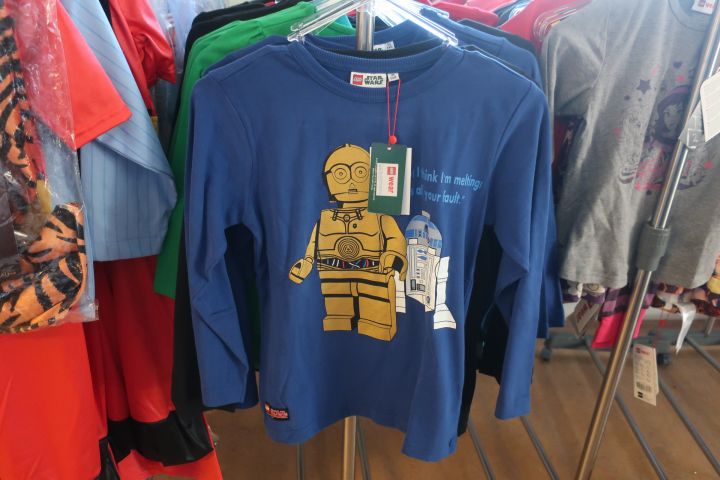 691389-52 Large assortment Children's clothing new, about 1000 garments - Lego Wear, Star Wars, Small & I etc