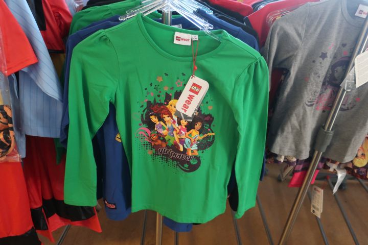 691389-53 Large assortment Children's clothing new, about 1000 garments - Lego Wear, Star Wars, Small & I etc