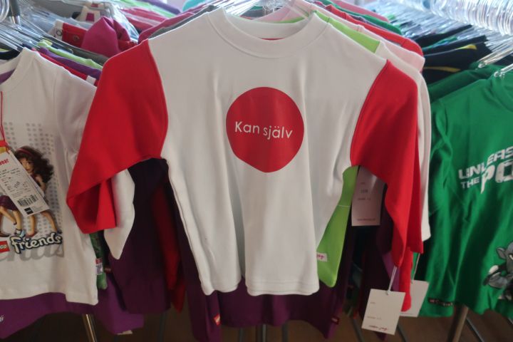 691389-72 Large assortment Children's clothing new, about 1000 garments - Lego Wear, Star Wars, Small & I etc