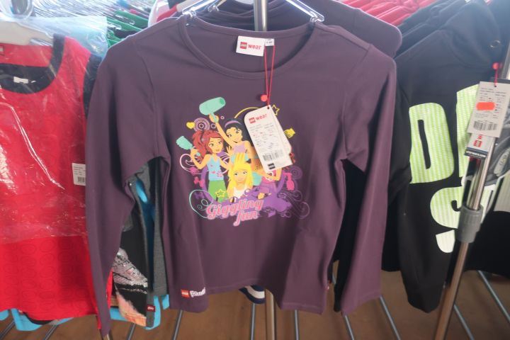 691389-78 Large assortment Children's clothing new, about 1000 garments - Lego Wear, Star Wars, Small & I etc