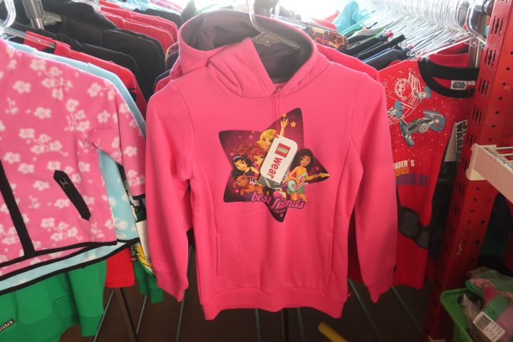 691389-92 Large assortment Children's clothing new, about 1000 garments - Lego Wear, Star Wars, Small & I etc