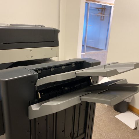660993-16 Printer - Konica Minolta BizHub C554e