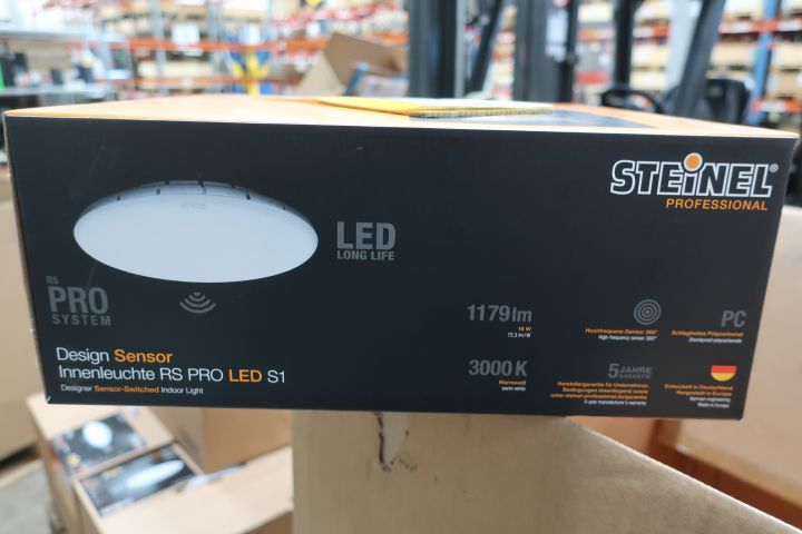 714813-2 3 sensor luminaires Steinel RS PRO LED S1 V4 PC MP 3000K