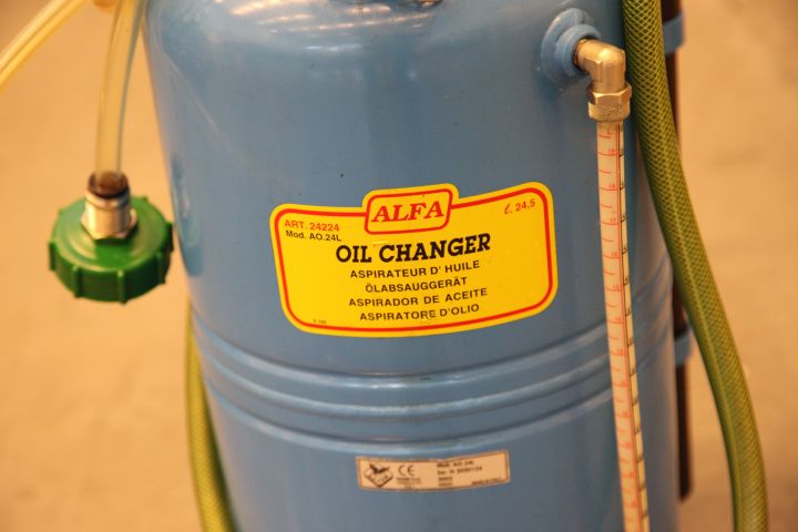 717065-3 Oil change equipment Alfa