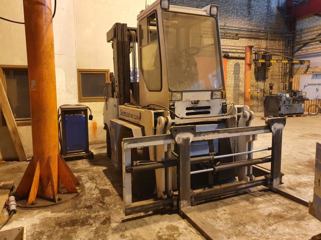 716120-4 Truck Semax G60 / 12 HE