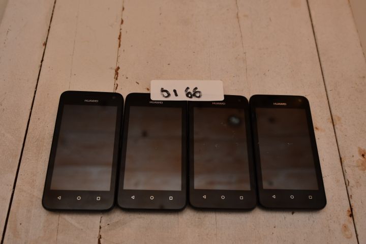 720166-1 4 phones HUAWEI Y360-U31