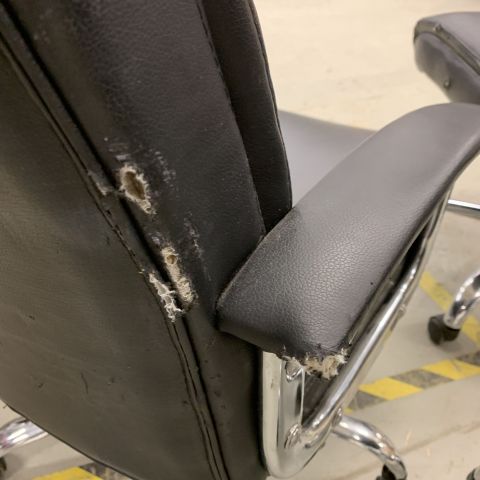 662795-8 Office chairs