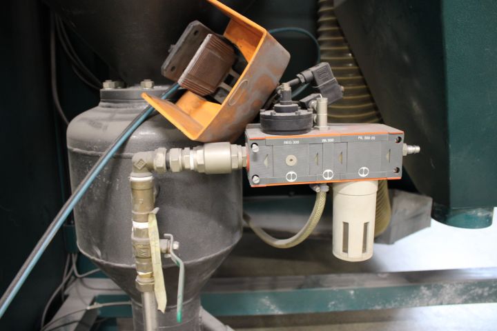 691296-4 Blasting cabinet, NORMFINISH DP 17