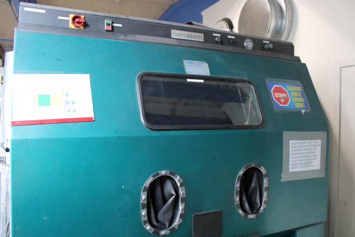 691296-10 Blasting cabinet, NORMFINISH DP 17