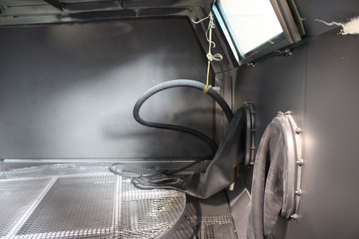 691296-16 Blasting cabinet, NORMFINISH DP 17