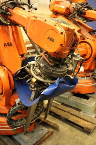 646025-12 Industrial robot ABB IRB 6400 2.4 / 150