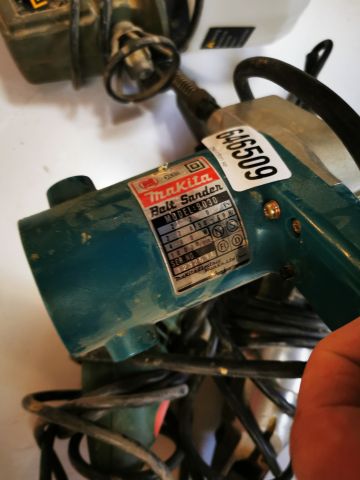 646509-4 (NOT READY) Paint sprayer, Makita machine, 9030 Bosch PSE 180E