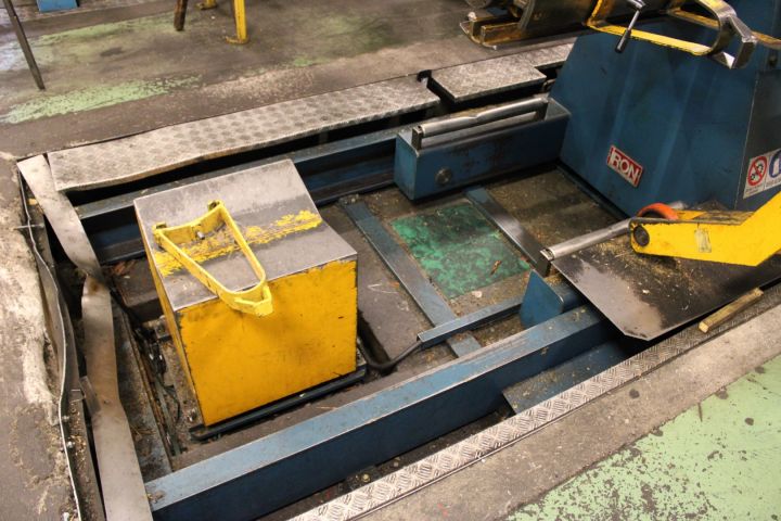 646099-18 Pressline Mossini 400 ton -98