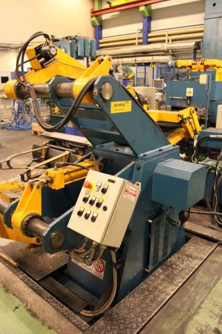 646099-19 Pressline Mossini 400 ton -98